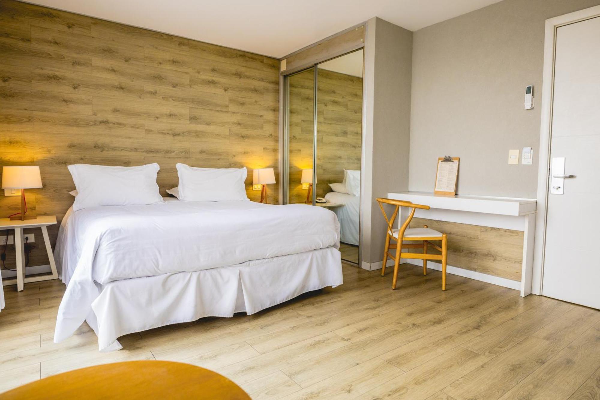 Smart Hotel Montevideo Exteriör bild