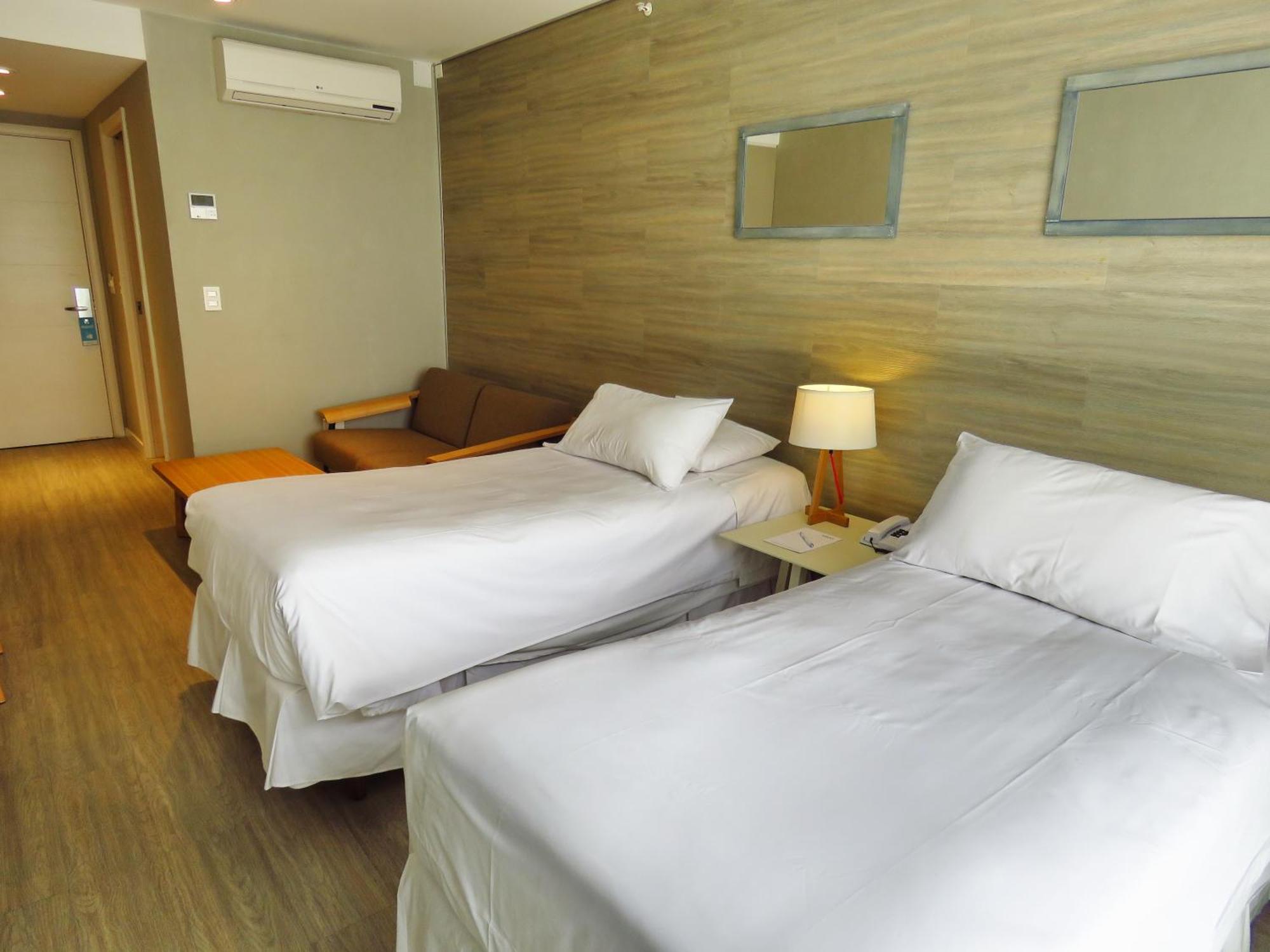 Smart Hotel Montevideo Exteriör bild